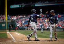 Robinson Canó y Manny Machado jonronean