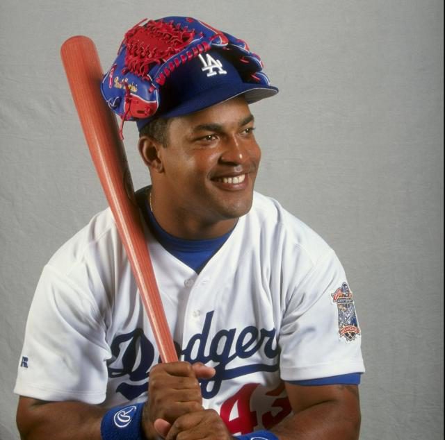 72325519_f7svi3yo_w99ofmzz