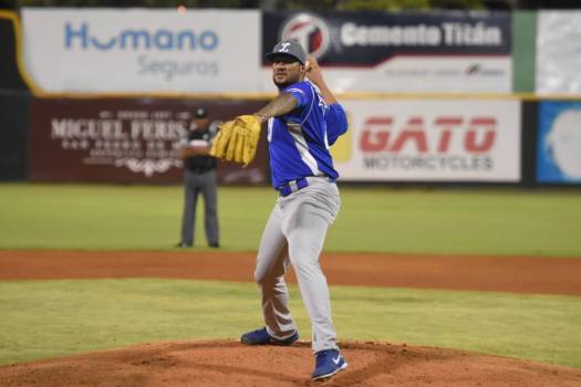 hector-noesi-vs-estrellas-23-11_10935703_20181123231737