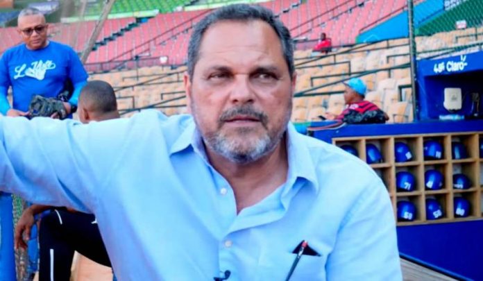 0AFF9E58-463B-4865-ADD6-E13D215AD8AE