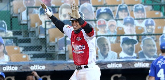 4AB2FBF0-8C61-4624-BAA1-7BE4A3293139