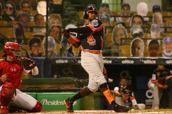 978F9EBD-70F3-4E15-9542-8C3EF62D7A38