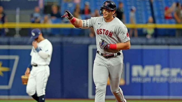 8CE95AB6-DAA8-46E8-B946-613007D3F3FB