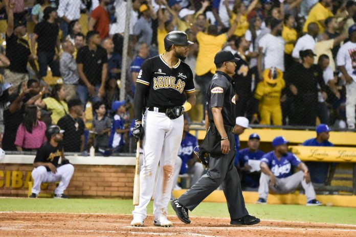 JERAR ENCARNANCION AGUILAS