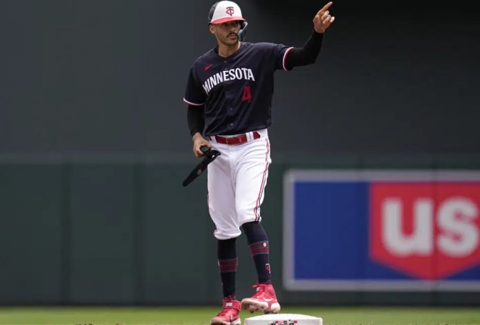 CARLOS CORREA MINNESOTA