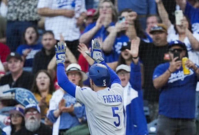FREDDIE FREEMAN Y DODGERS VICTORY