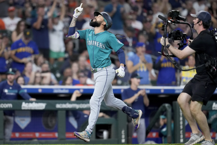 MARINEROS BARREN A HOUSTON