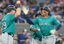 Marineros se colocan a un paso de la serie mundial