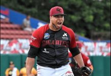 Gigantes dividen doble cartelera ante Leones