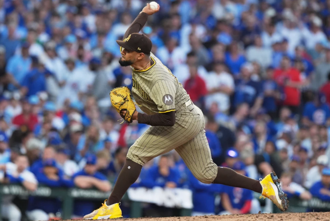 ROBERT SUAREZ PADRES