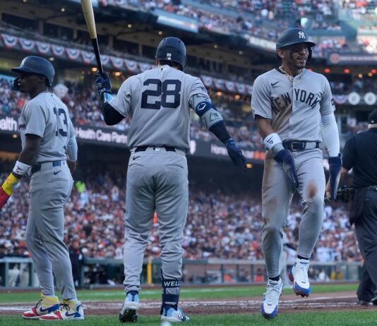 New York Yankees inician ganando