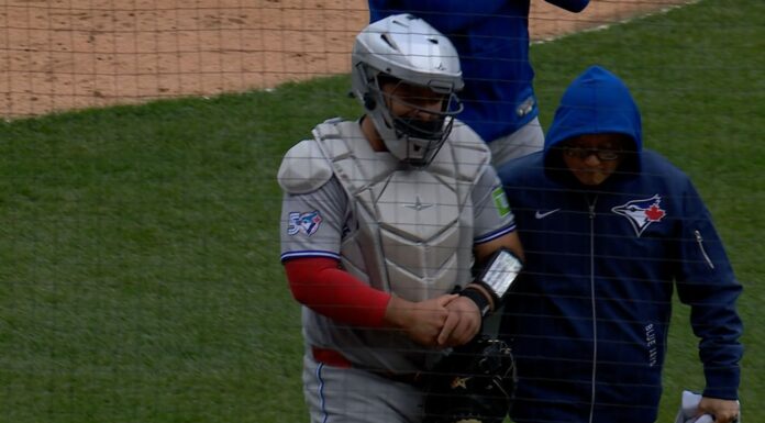 Alejandro Kirk pierde tiempo de juego