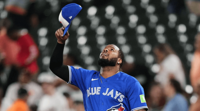 Vladimir Guerrero Jr. entre los latinos que dominan la ofensiva de esta temporada