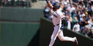Jhonny Pereda vive su mejor momento ofensivo con Marineros