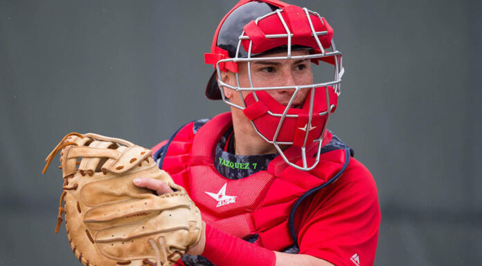 Red Sox buscan reforzar la receptoría