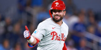 Kyle Schwarber alcanza los 40 jonrones con Filadelfia