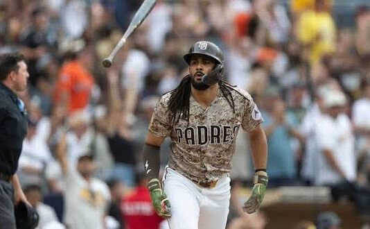 Fernando Tatis Jr. ya es el segundo máximo jonronero de los Padres de San Diego