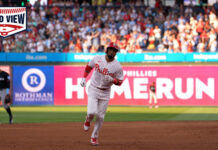 Luis Arráez asume el liderato de bateo en MLB