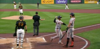 Rafael Devers emula marca histórica de Barry Bonds con Giants